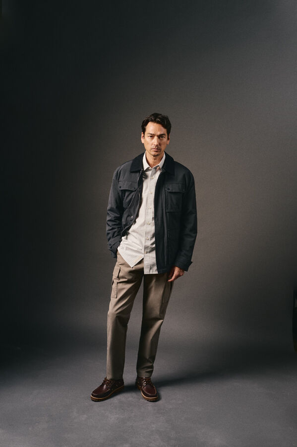 OOTO Pantal&oacute;n cargo slim fit Kaki