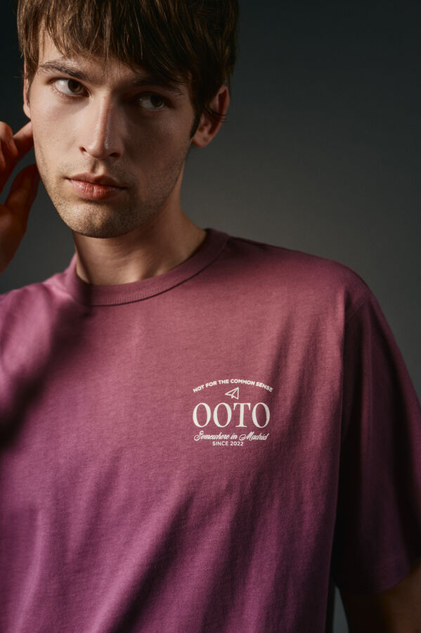 OOTO Camiseta gr&aacute;fica lavada Vino