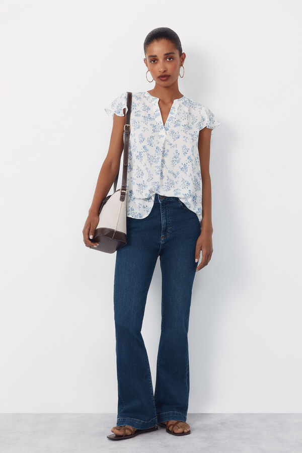 Cortefiel Blusa fluida de manga de vuelo Estampado blanco
