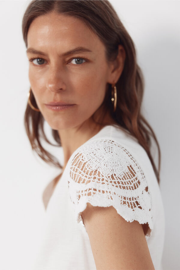 Cortefiel Playera manga crochet Blanco