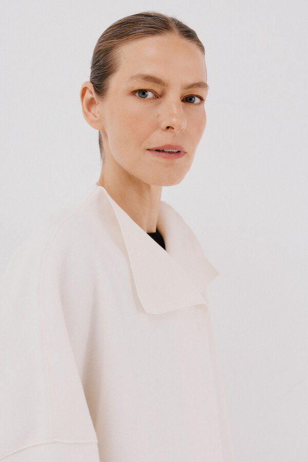 Cortefiel Abrigo capa con tejido ligero Marfil