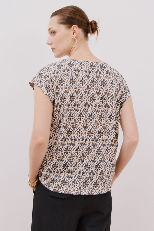 Cortefiel Playera pico con detalle puntilla Estampado blanco