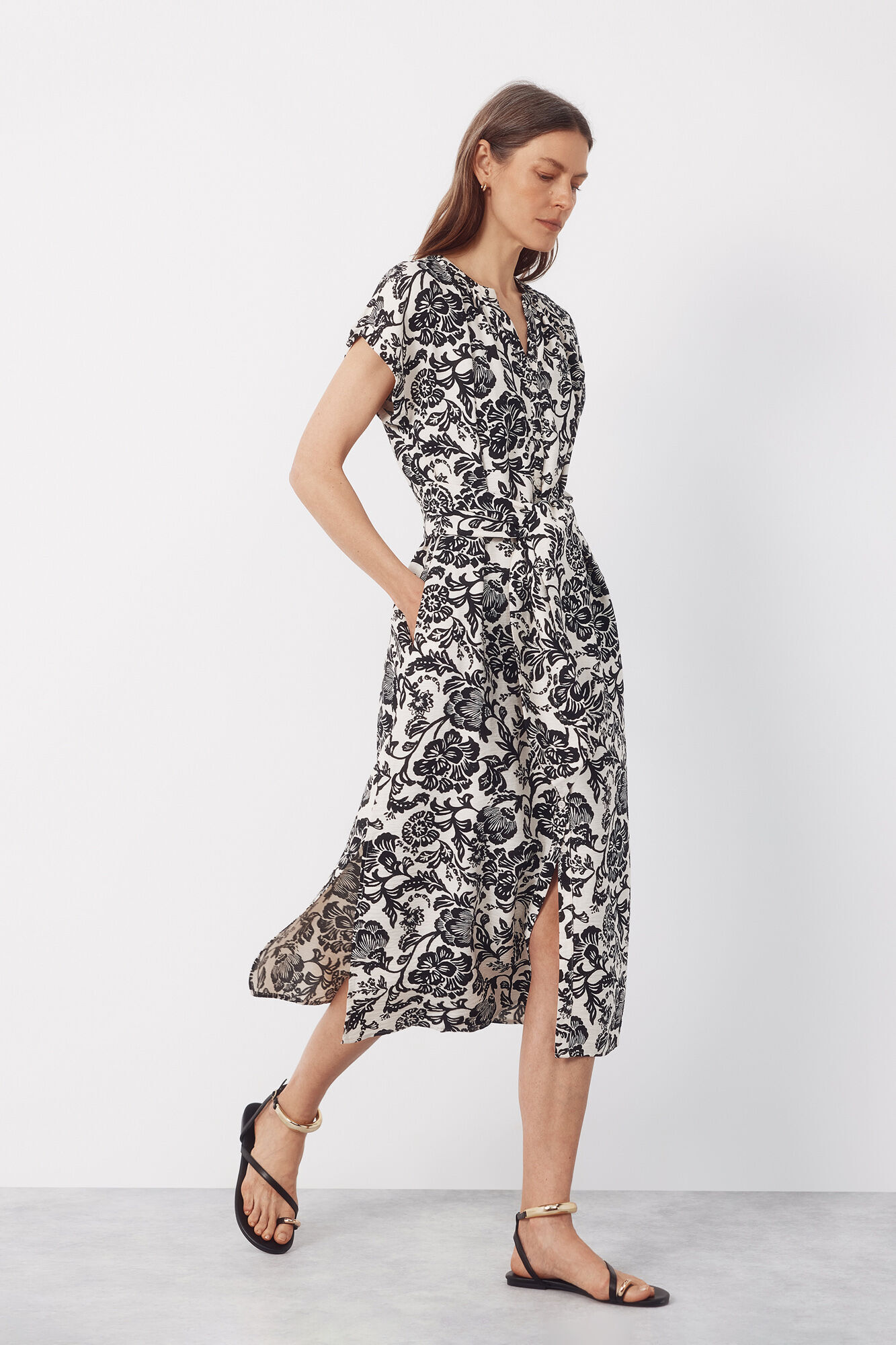 Cortefiel Vestido estampado con cintur&oacute;n