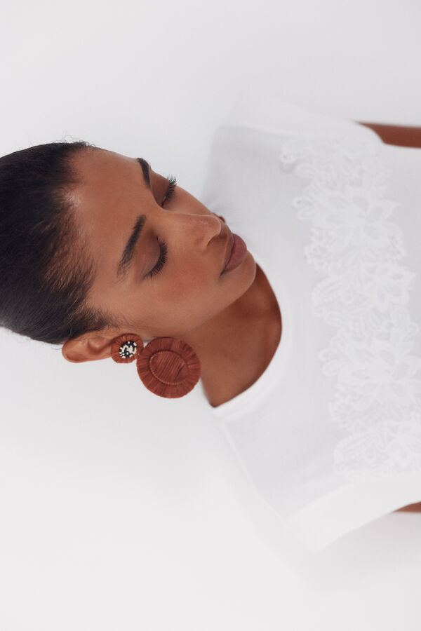 Cortefiel Playera con cinta de crochet floral Blanco