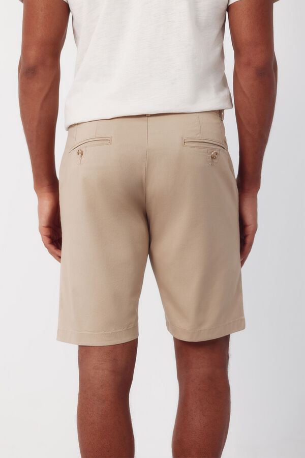 Cortefiel Bermuda chino Beige