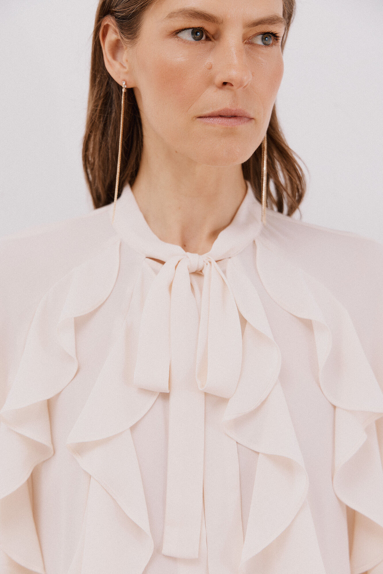 Cortefiel Blusa con volante delantero