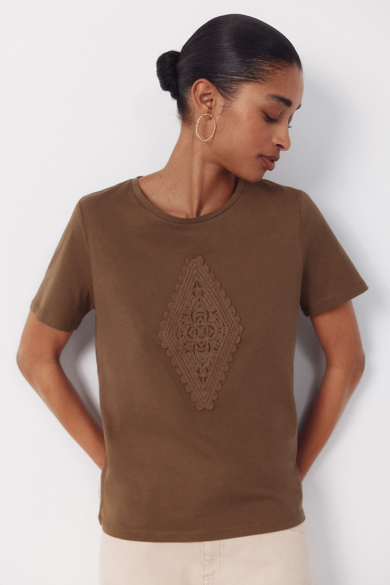 Cortefiel Playera con parche de crochet