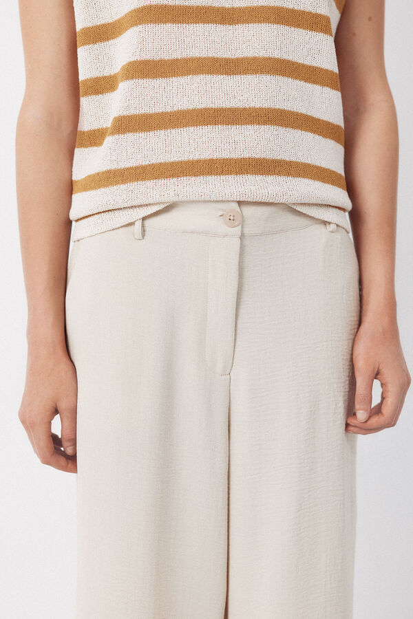 Cortefiel Pantal&oacute;n con textura Arena