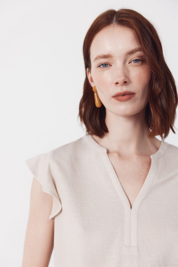 Cortefiel Playera de manga con volante Beige