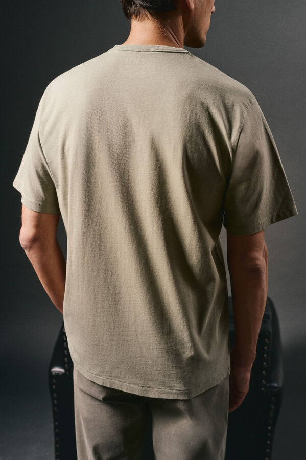 OOTO Camiseta gr&aacute;fica lavada Kaki