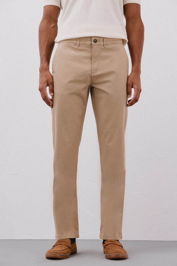 Cortefiel Pantal&oacute;n chino ligero regular fit Beige