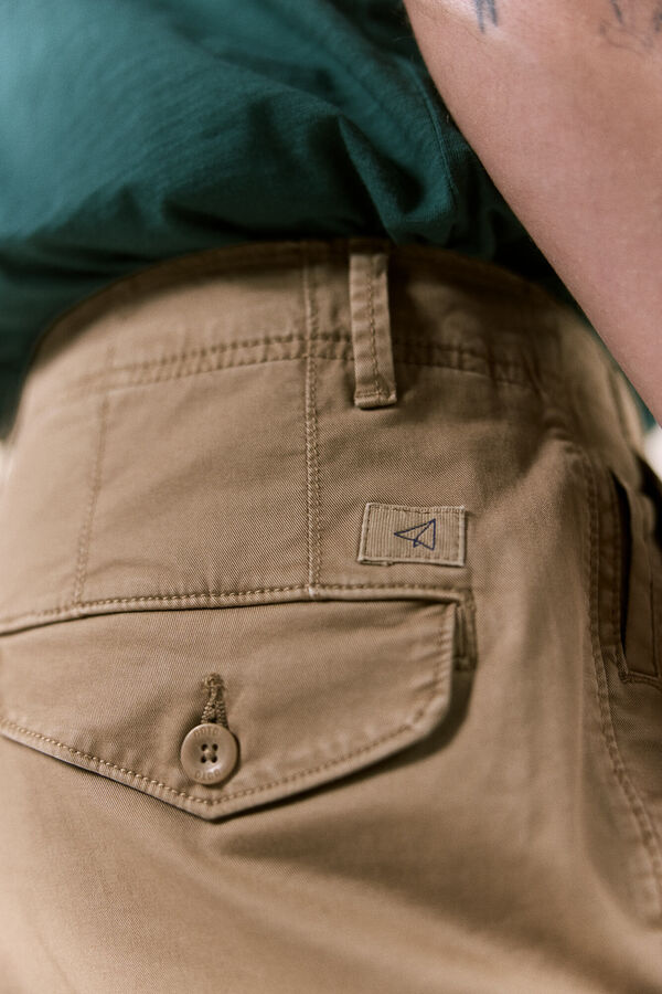 OOTO Bermuda cargo regular Camel