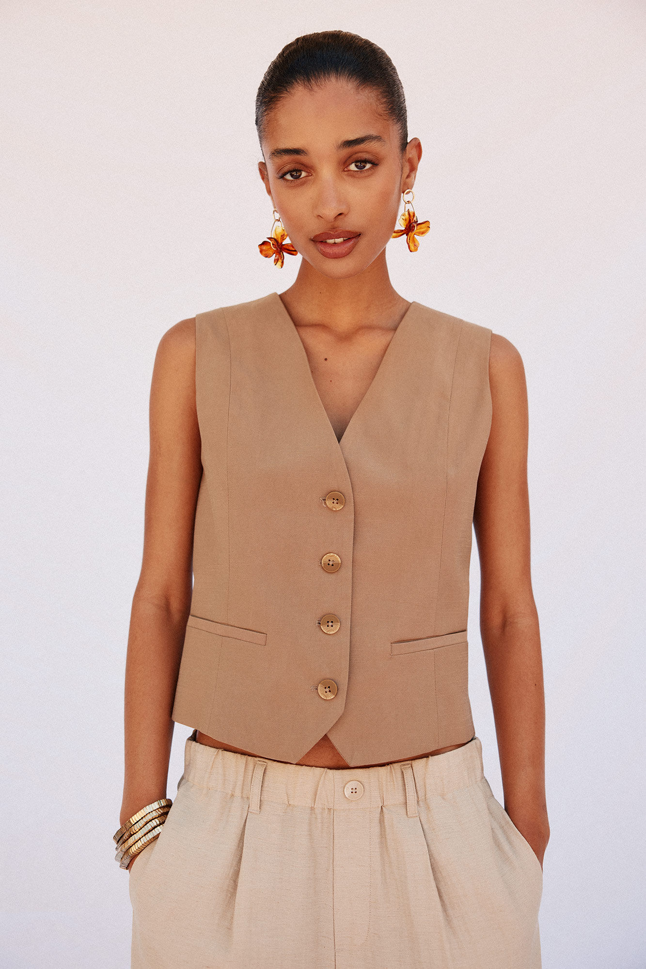 Cortefiel Chaleco de escote pico