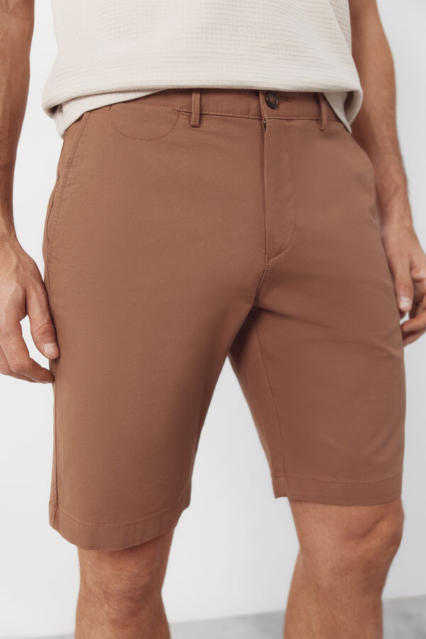 Cortefiel Bermuda chino ligero Camel