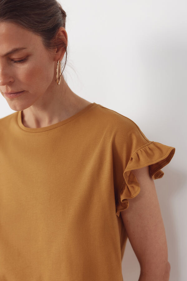 Cortefiel Playera b&aacute;sica con volante Dorado