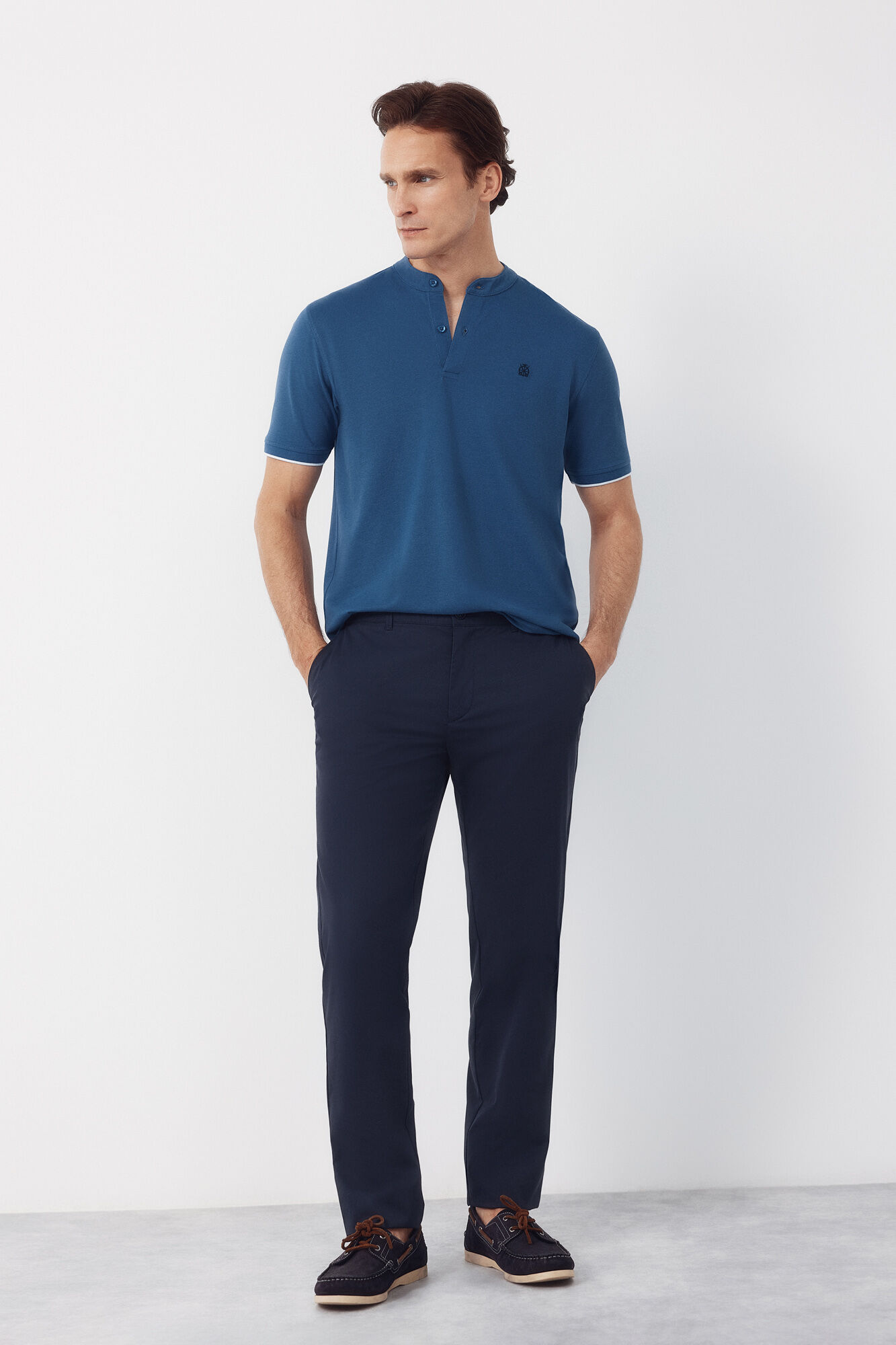 Cortefiel Pantal&oacute;n chino t&eacute;cnico slim