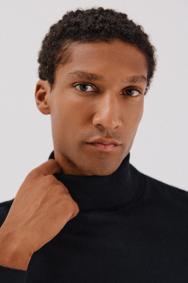 Cortefiel Su&eacute;ter de algod&oacute;n cashmere cuello alto Negro