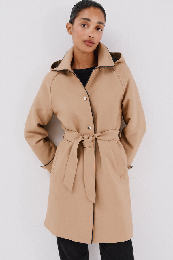 Cortefiel Gabardina satinada con capucha desmontable Beige