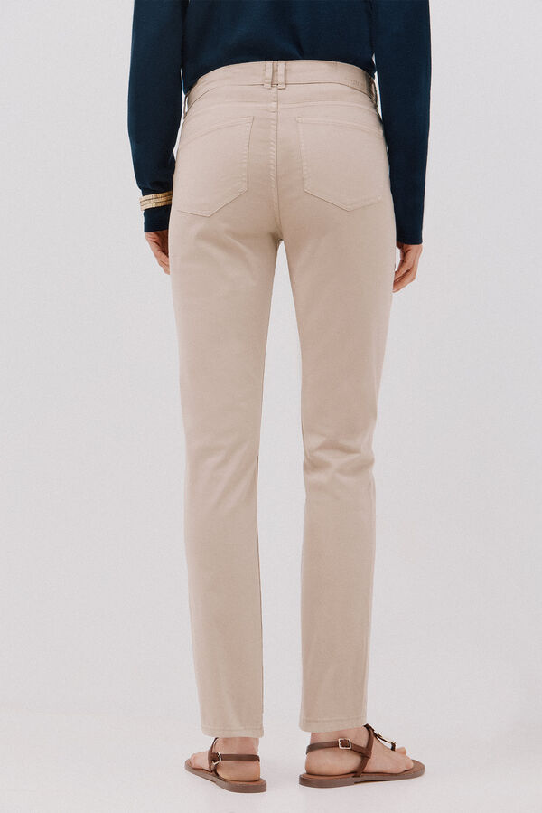 Cortefiel Pantalones pitillo crop color Arena