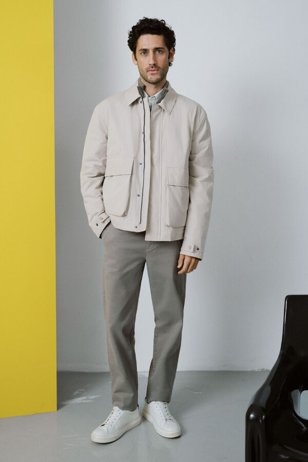 Cortefiel Cazadora t&eacute;cnica ligera Beige