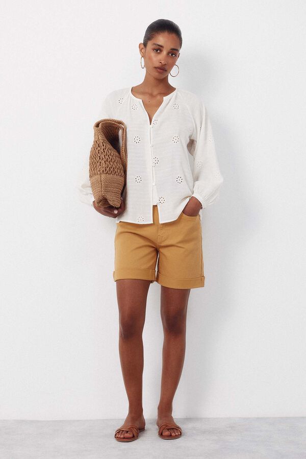 Cortefiel Shorts de mezclilla color Dorado