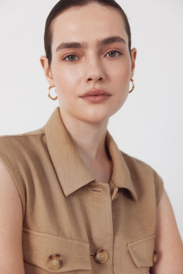 Cortefiel Chaleco r&uacute;stico Marr&oacute;n