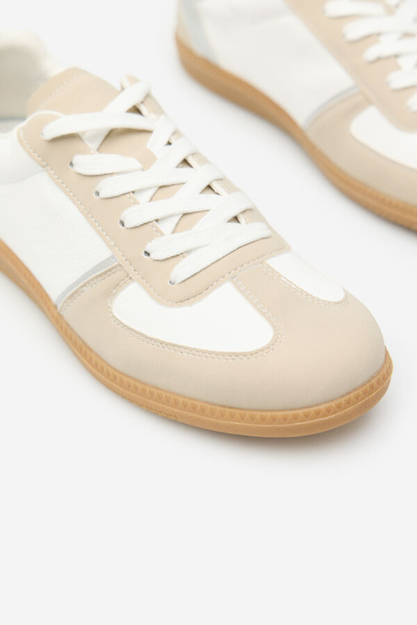 Cortefiel Tenis Marfil