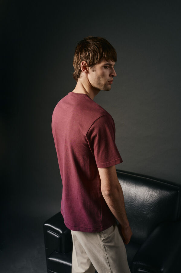 OOTO Camiseta gr&aacute;fica lavada Granate