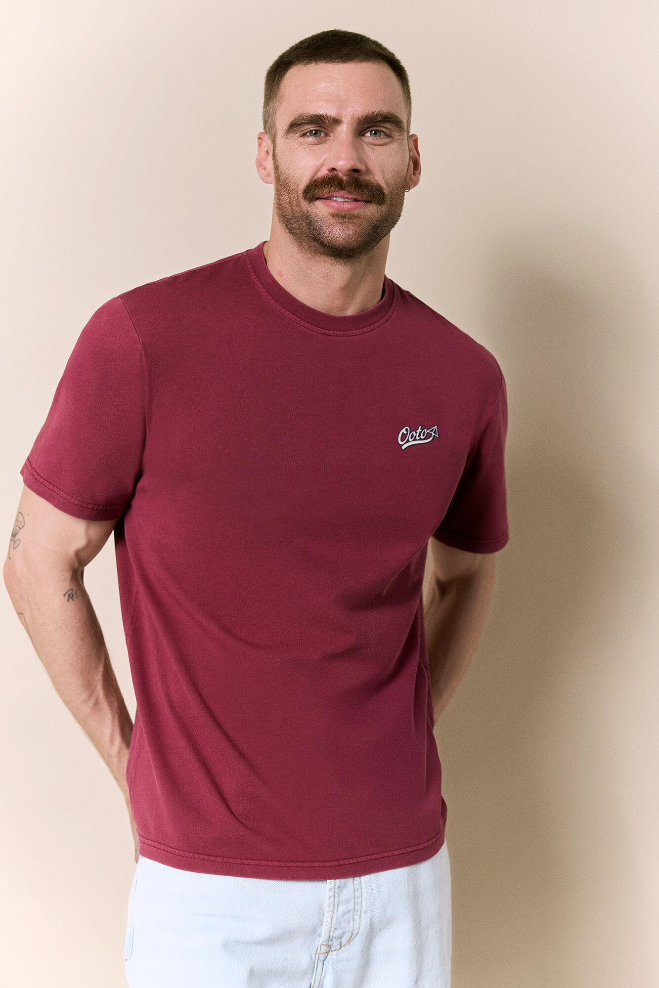 OOTO Camiseta lavada manga corta logo