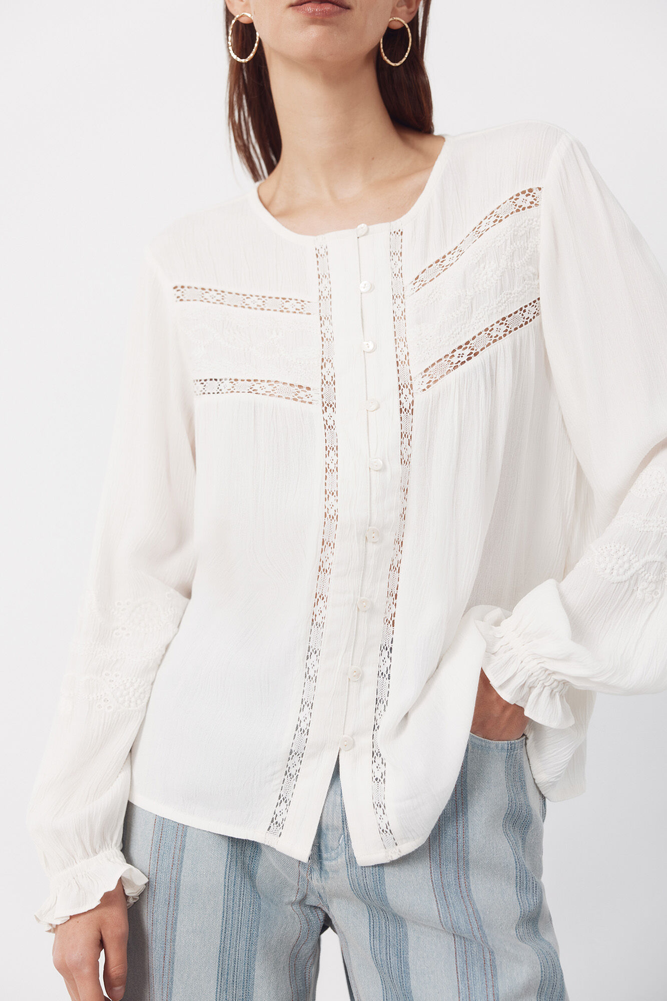 Cortefiel Blusa con bordados