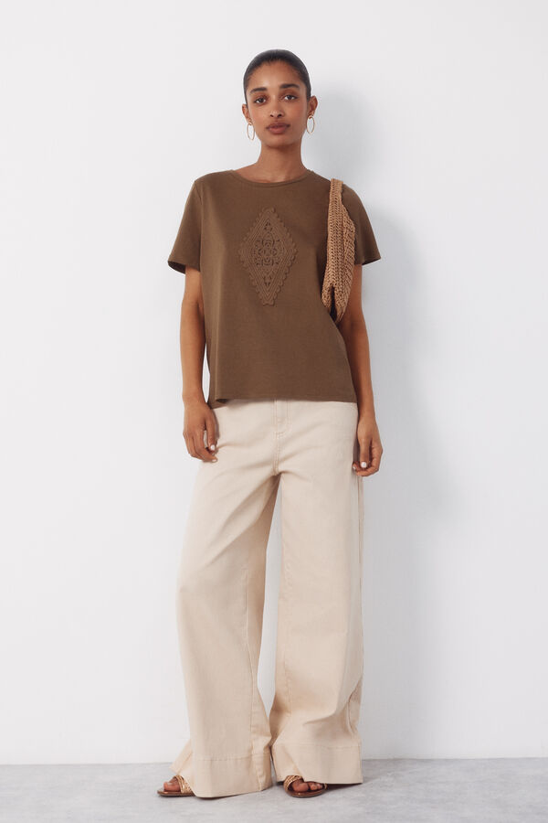 Cortefiel Playera con parche de crochet Kaki