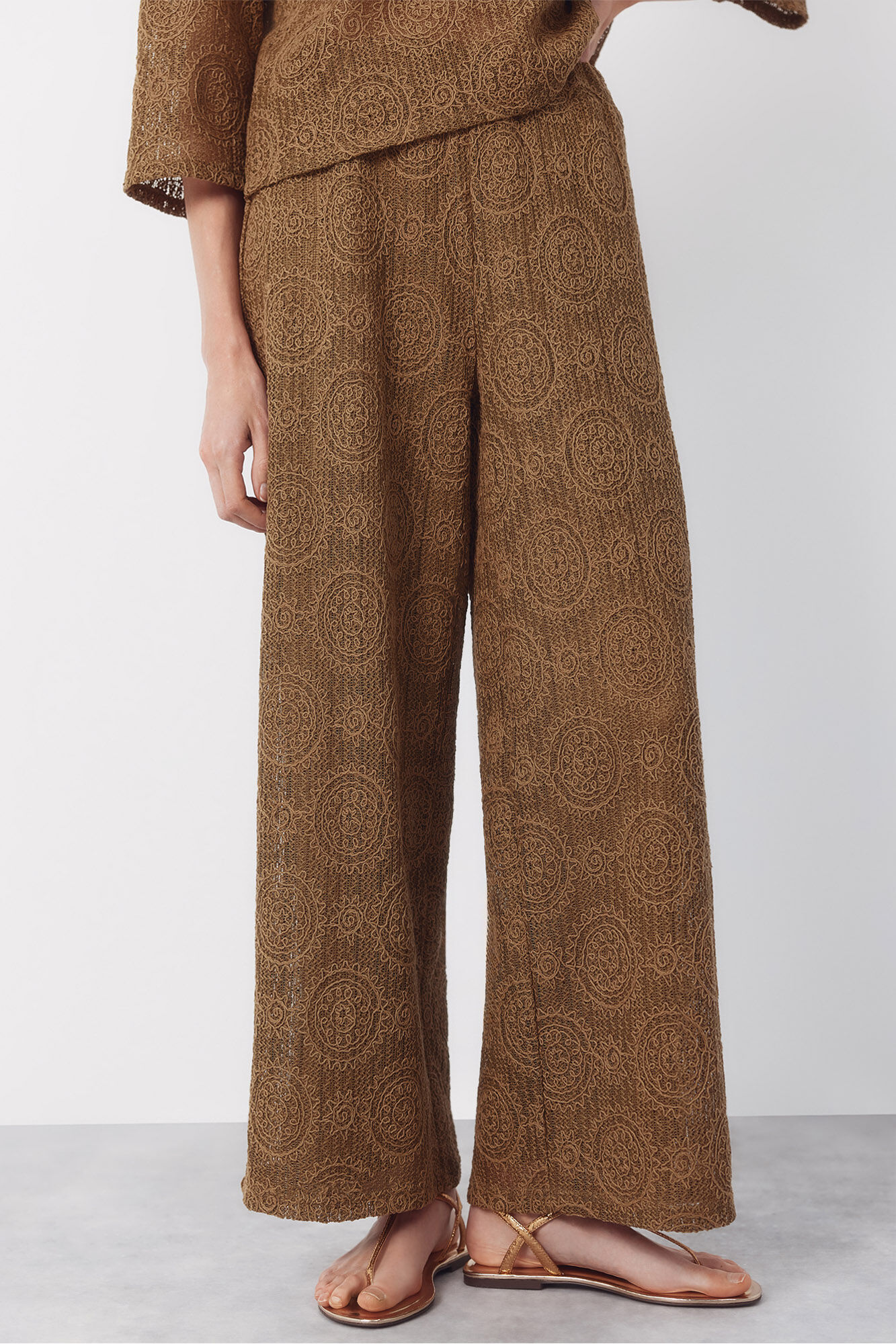 Cortefiel Pantal&oacute;n de tejido crochet