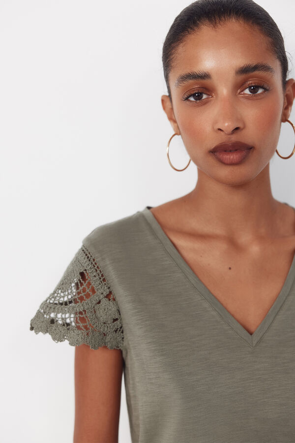 Cortefiel Playera manga crochet Kaki