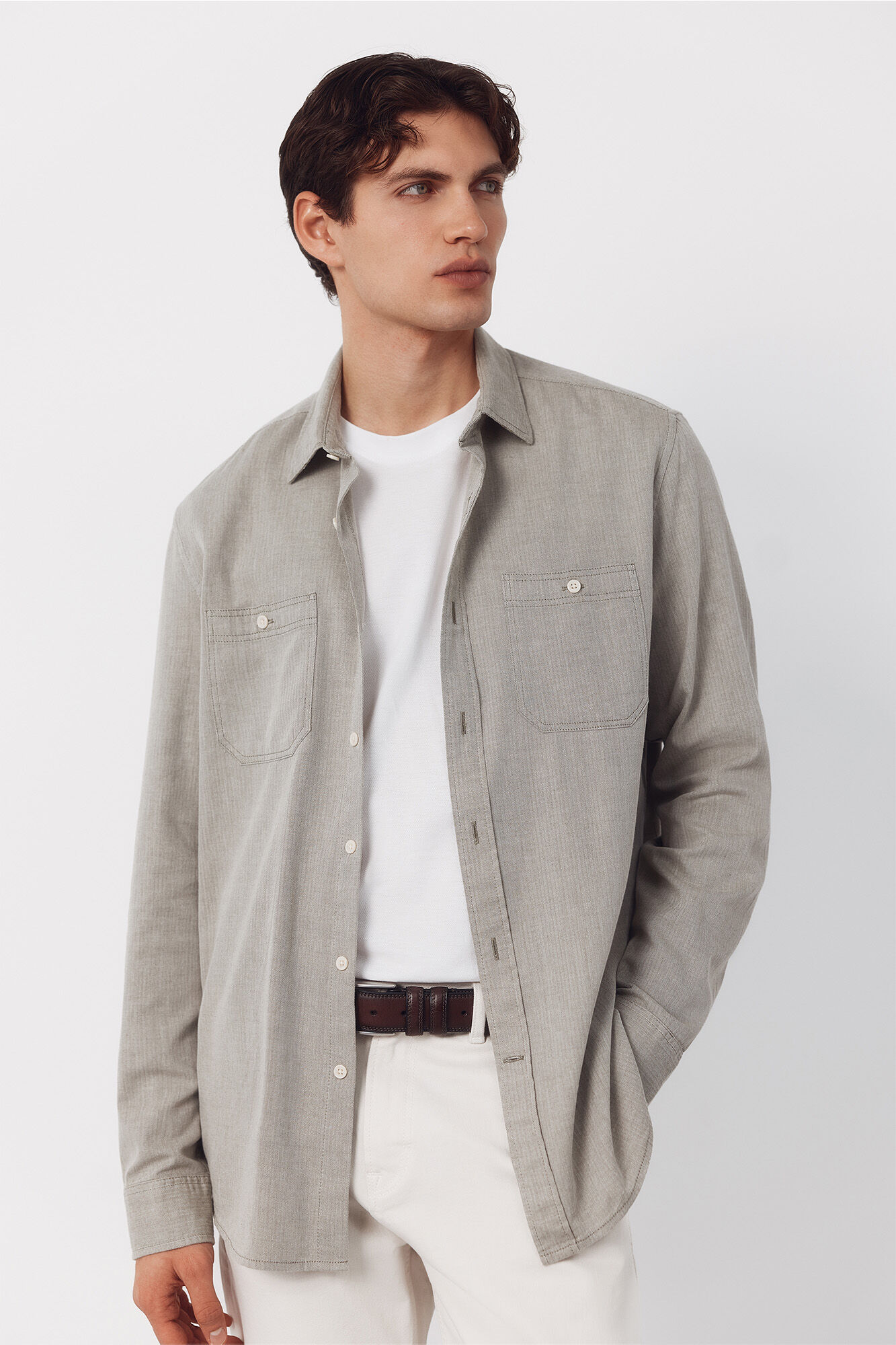 Cortefiel Camisa espiga bolsillos