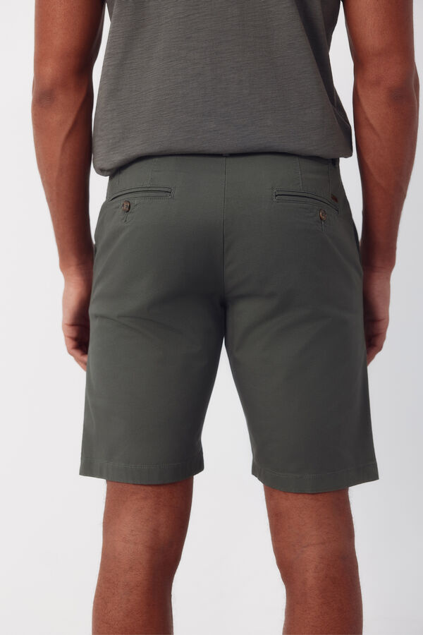 Cortefiel Bermuda chino Kaki