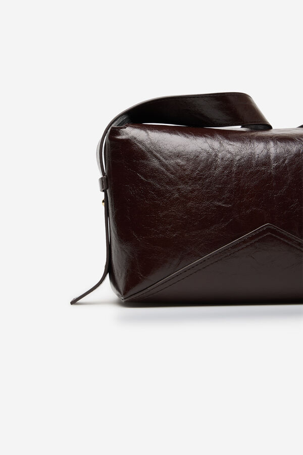 Cortefiel Bolsa de hombro con cortes Granate