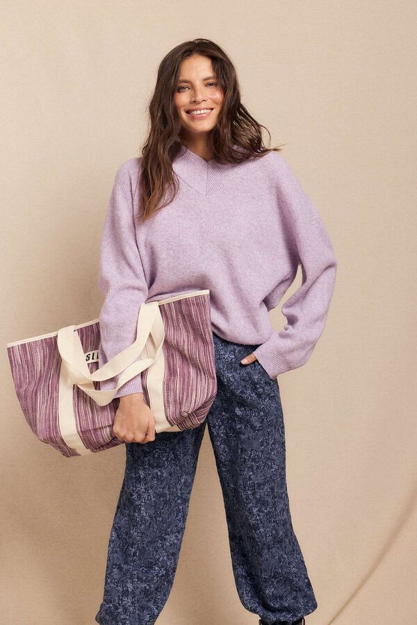 Slowlove Su&eacute;ter perlado cuello en pico Lila
