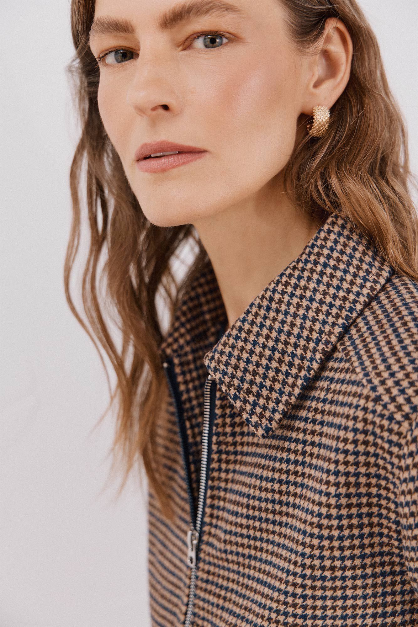 Cortefiel Chaqueta corta cierre