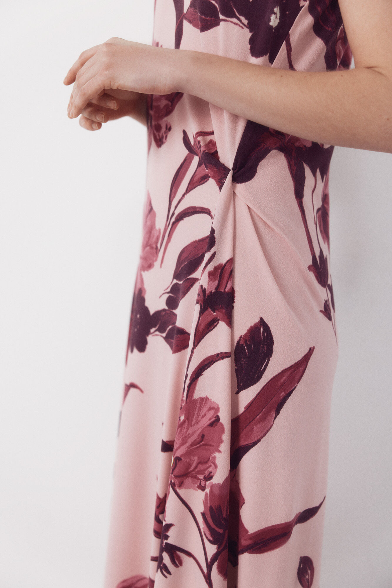 Cortefiel Vestido con nudo lateral