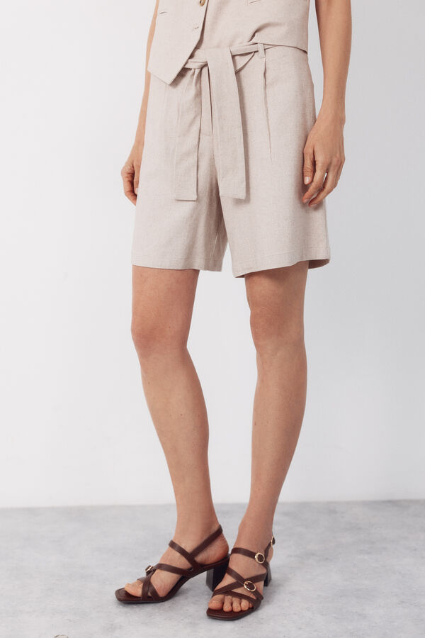 Cortefiel Pantal&oacute;n bermuda de lino Arena