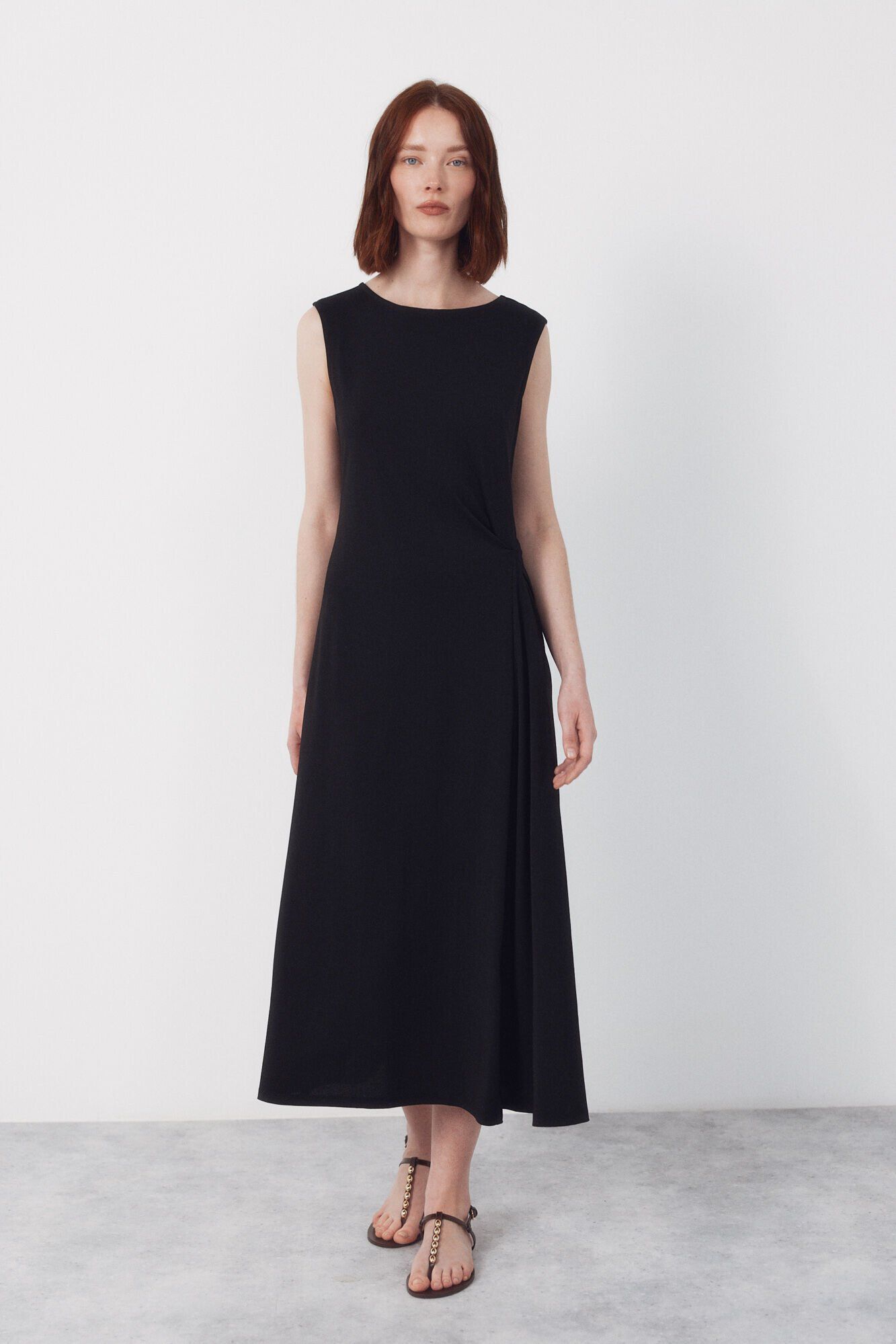 Cortefiel Vestido con nudo lateral