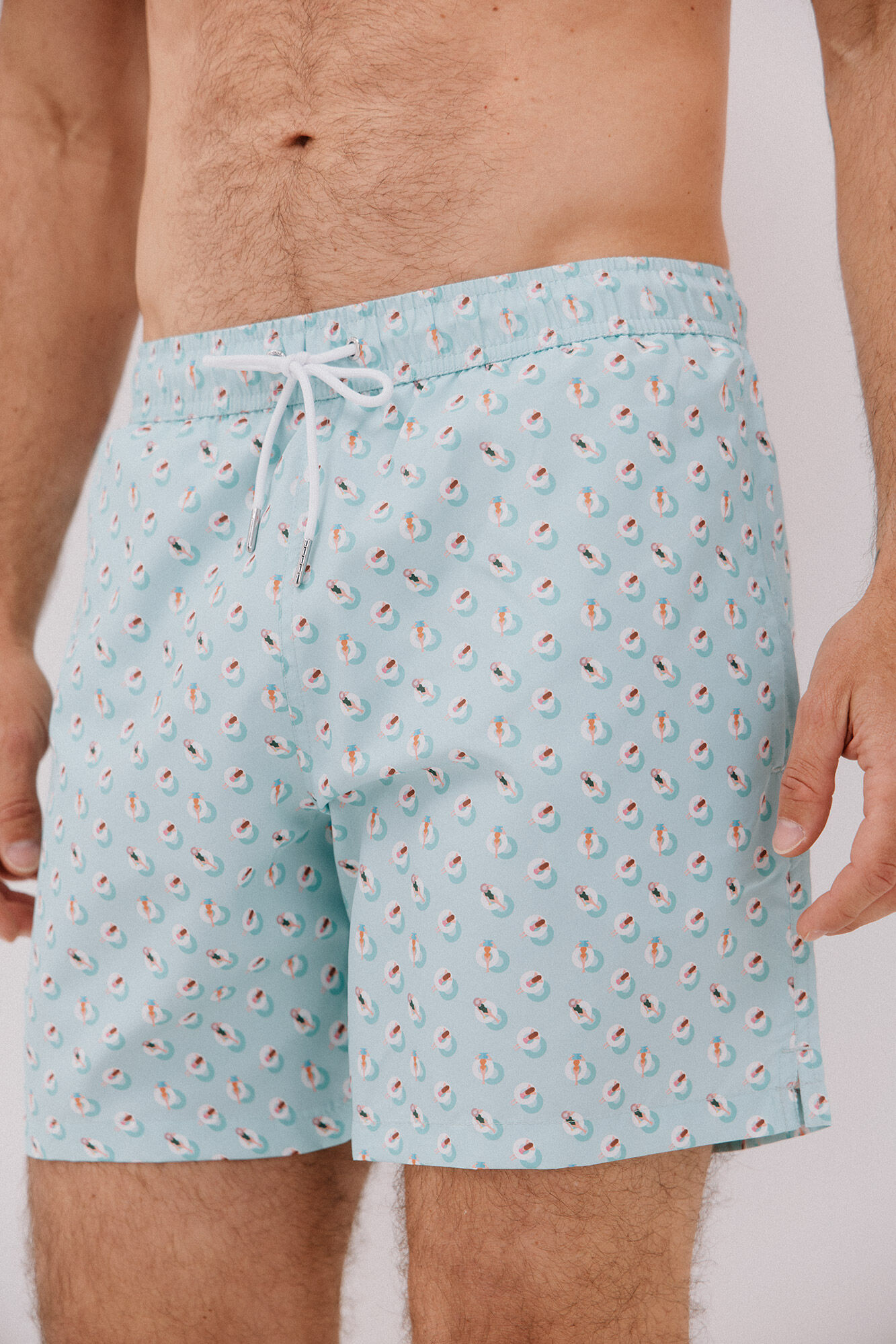 Cortefiel Ba&ntilde;ador estampado flotadores