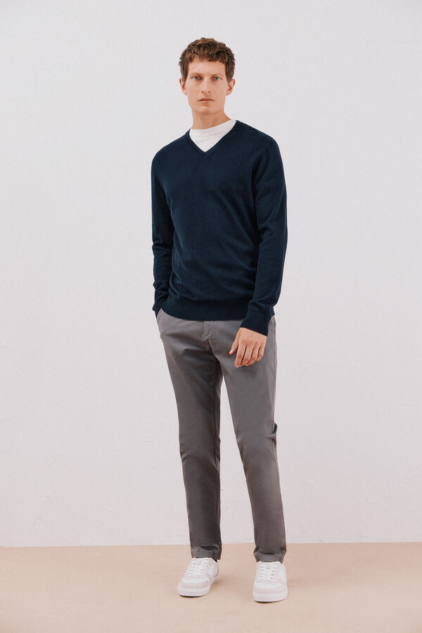 Cortefiel Su&eacute;ter de algod&oacute;n cashmere cuello en pico Azul marino