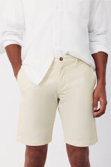 Cortefiel Bermuda chino ligero Amarillo