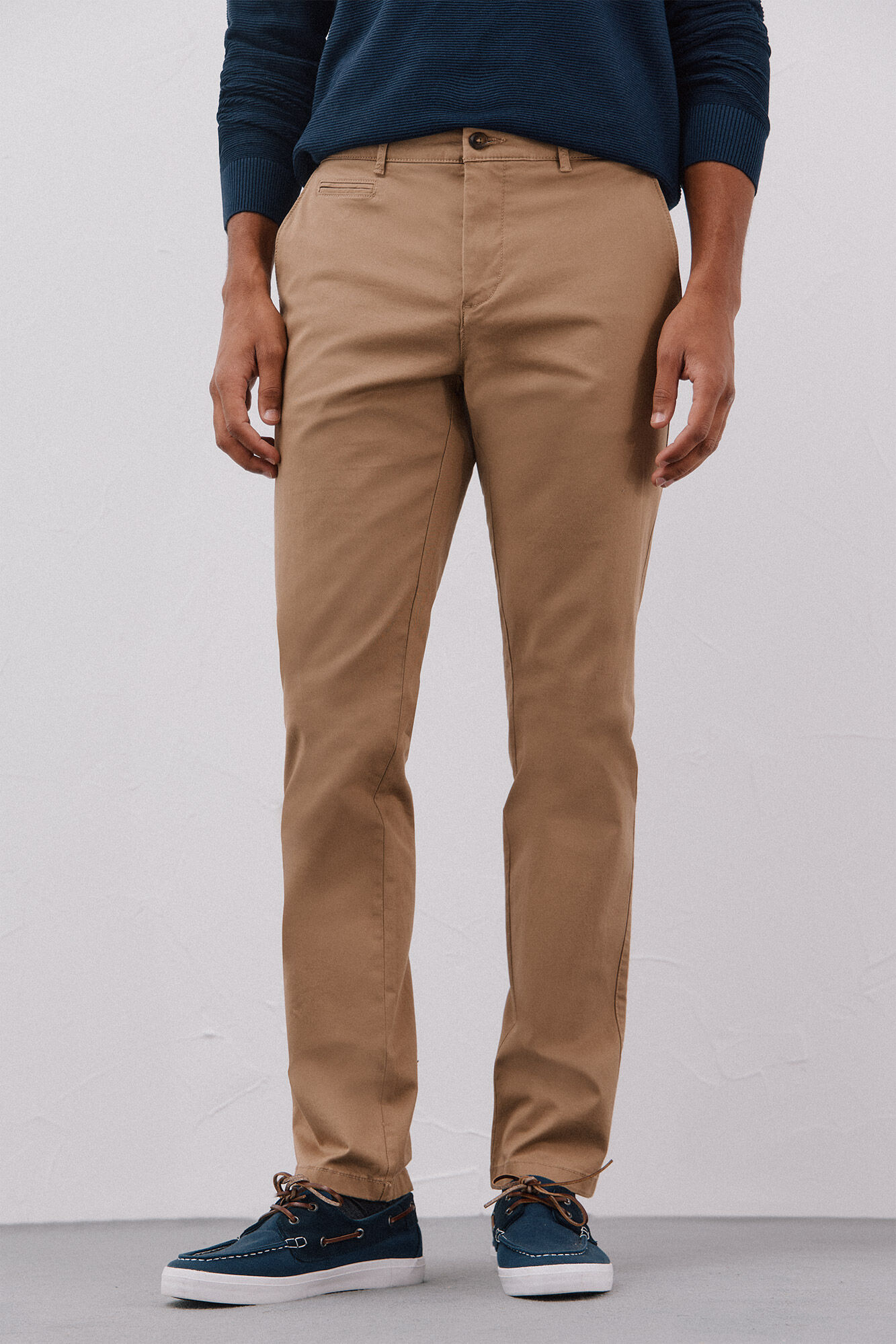 Cortefiel Pantal&oacute;n chino ligero slim fit