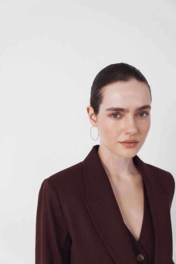 Cortefiel Blazer de tejido con lino Marr&oacute;n oscuro