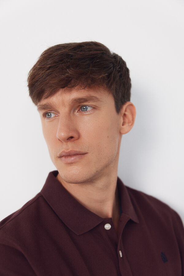 Cortefiel Polo b&aacute;sico piqu&eacute; Granate