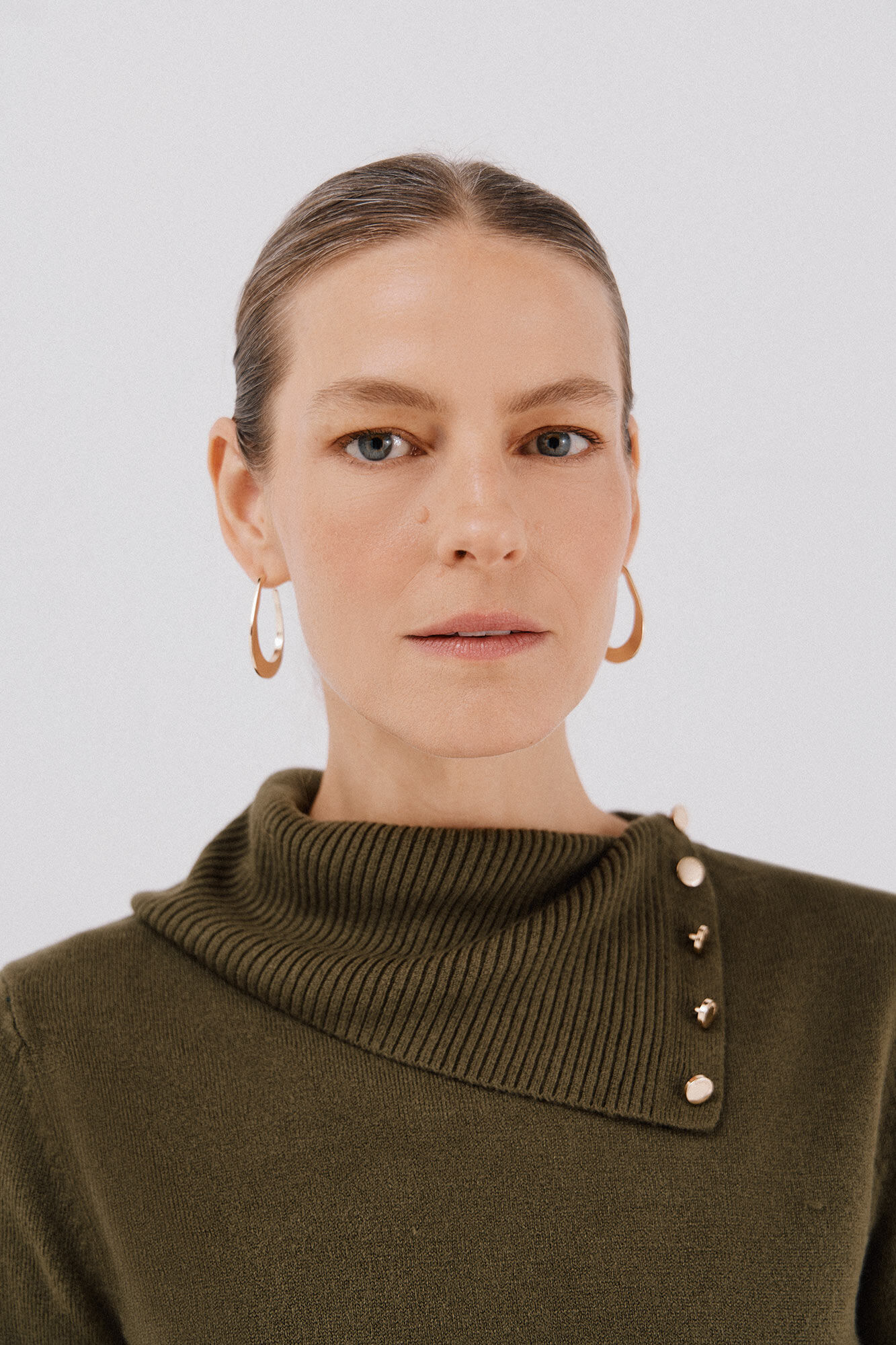 Cortefiel Su&eacute;ter cuello botones