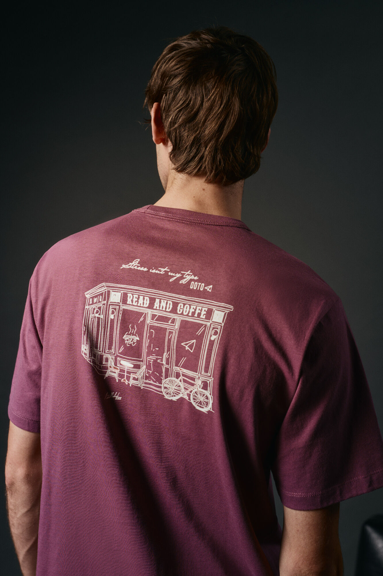 OOTO Camiseta gr&aacute;fica lavada