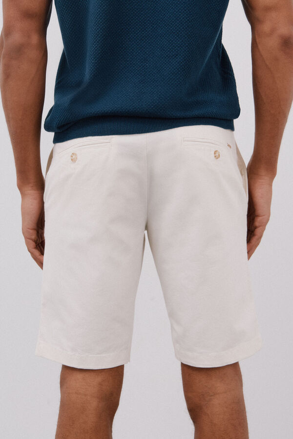 Cortefiel Bermudas chino Marfil